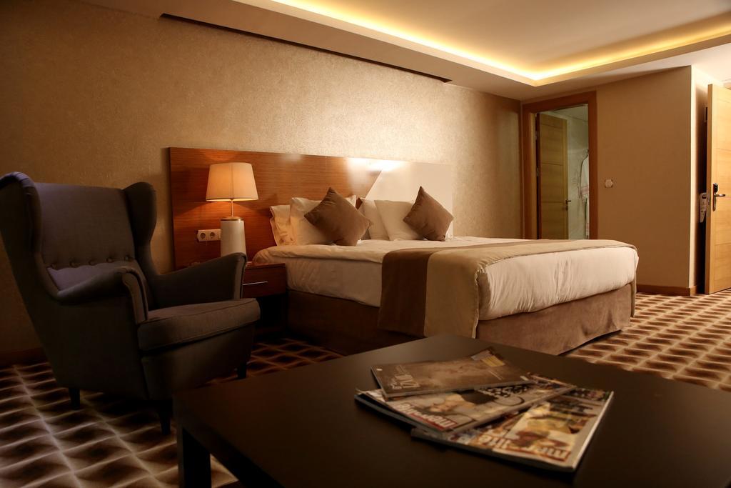 Way Hotel İzmir Rom bilde